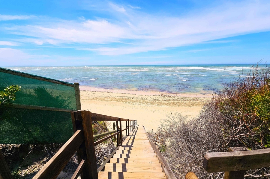 2 Bedroom Property for Sale in Paradise Beach Eastern Cape